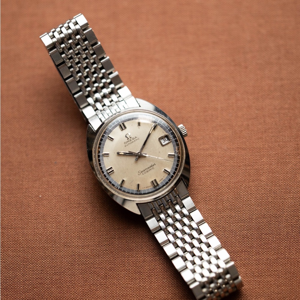 Omega Silver and Cream Men's Watch